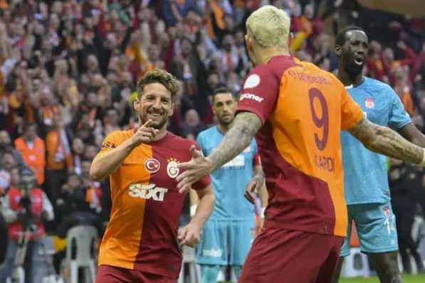 Foto - İşte süper ligin en iyi oyuncuları! Gol kralına büyük şok 