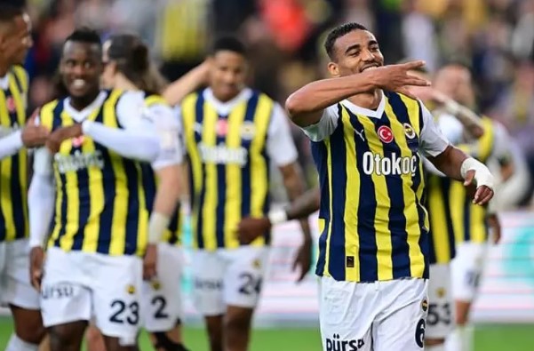 Foto - İşte süper ligin en iyi oyuncuları! Gol kralına büyük şok 