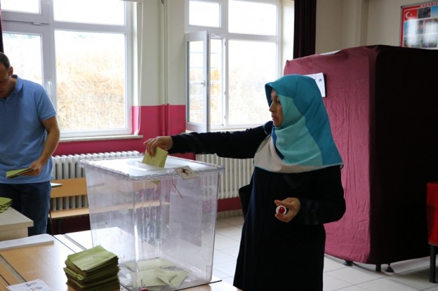 Foto - İşte tarihi seçimden ilk kareler
