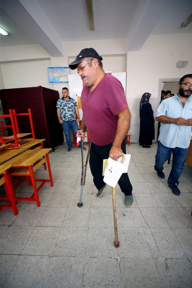 Foto - İşte tarihi seçimden ilk kareler