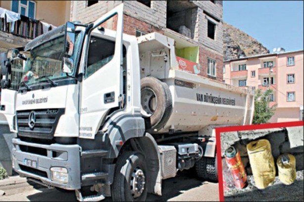 Foto - İşte teröre destek veren belediyeler!