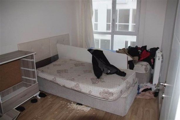 Foto - İşte teröristin kaldığı evden çıkanlar...