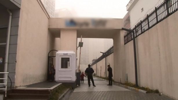  İşte teröristin kaldığı evden çıkanlar...