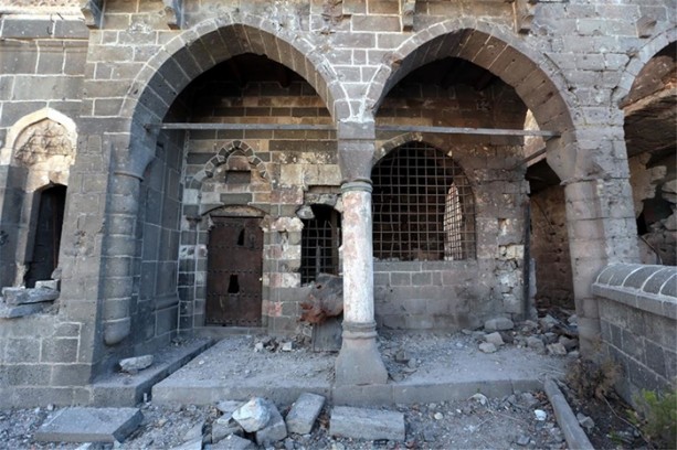 Foto - İşte terörün camilere zararı!