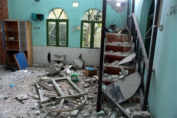 İşte terörün camilere zararı!