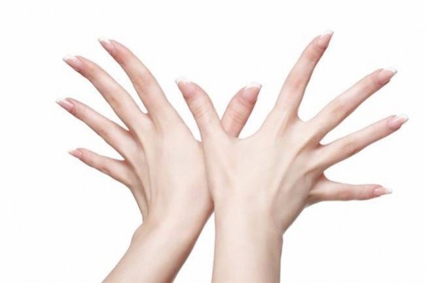 Foto - İşte tırnaklardaki beyaz lekelerin sebebi!