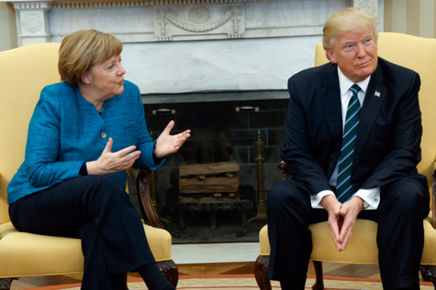 Foto - İşte Trump'ın liderlerle tokalaşma anları