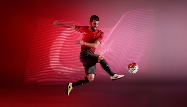 Foto - İşte Türk Milli Takımı'nın yeni formaları!