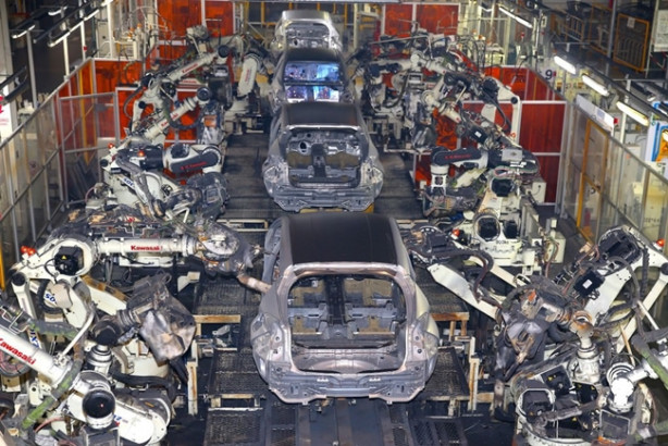 Foto - İşte Türkiye'de üretilen ilk hibrit otomobil