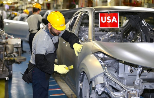 Foto - İşte Türkiye'de üretilen ilk hibrit otomobil