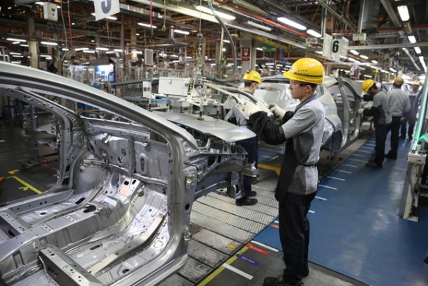 Foto - İşte Türkiye'de üretilen ilk hibrit otomobil