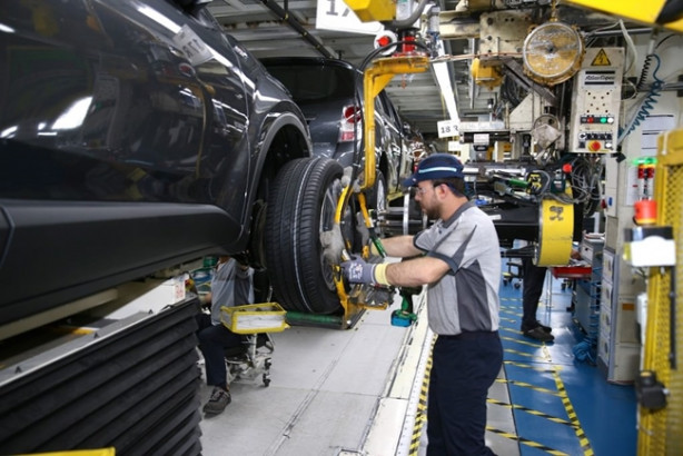 Foto - İşte Türkiye'de üretilen ilk hibrit otomobil