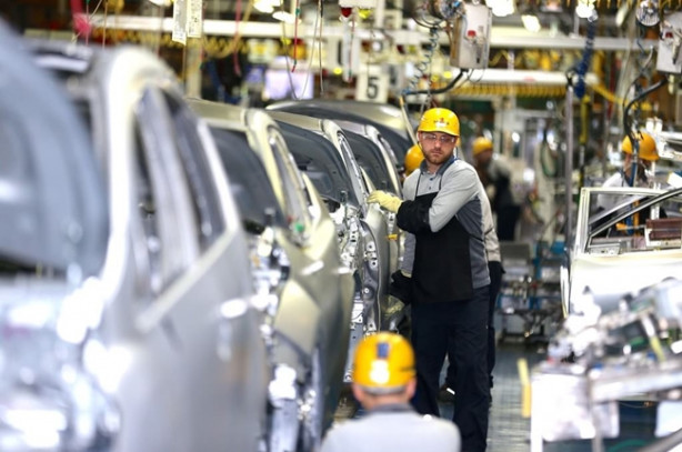 Foto - İşte Türkiye'de üretilen ilk hibrit otomobil