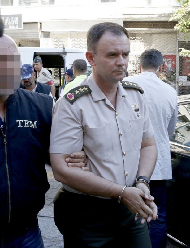 Foto - İşte tutuklanan darbe girişimcisi komutanlar