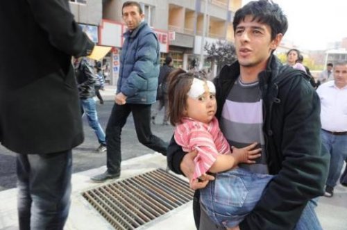 Foto - İşte Van depremi öncesi ve sonrası görüntüler