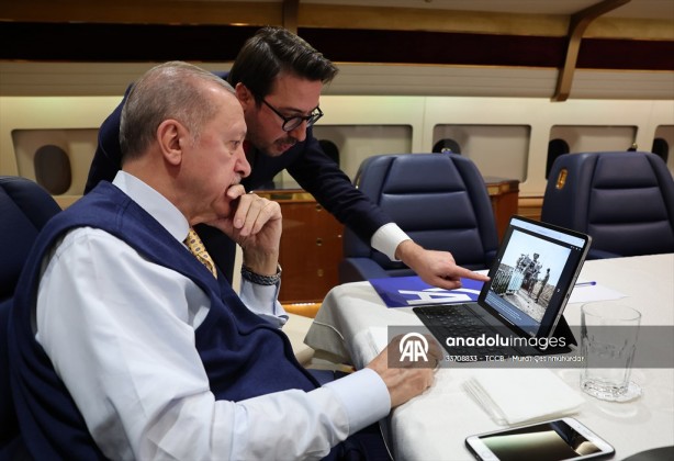 Foto - İşte yaptığı tercihler! Başkan Erdoğan yılın en karelerini seçti