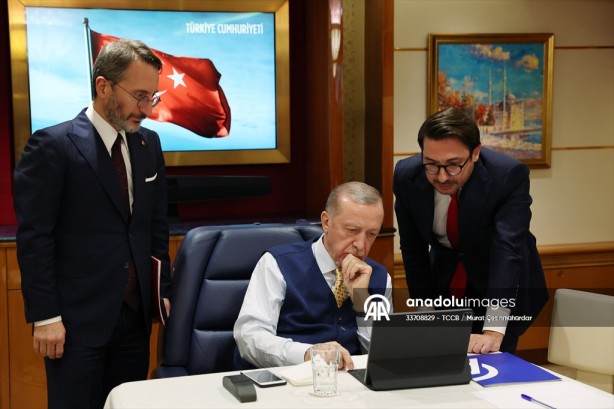 İşte yaptığı tercihler! Başkan Erdoğan yılın en karelerini seçti