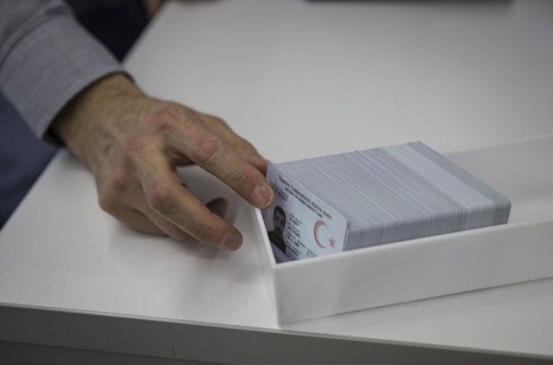 Foto - İşte yeni kimlik kartları 