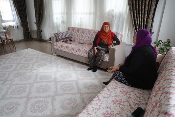 Foto - İşte yeni Türkiye’nin özeti ama anlayana! Elite değil depremzedeye