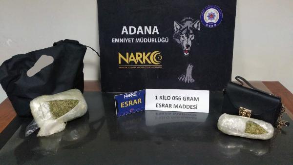 Foto - İşte yüzünüzü böyle kapatırsınız! Enselendikten sonra böyle savunma yaptılar