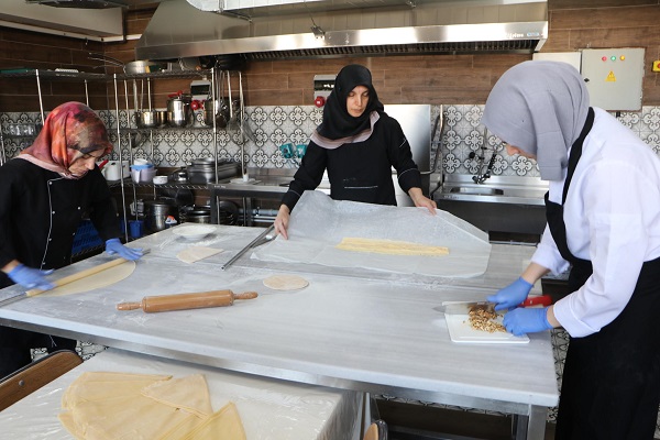 Foto - İşte yüzyılın 100 yemeği! Unutulan yemekler gün yüzüne çıkarıldı