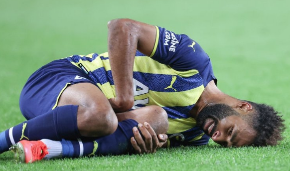 Foto - İstenmeyen adamdan yönetime skandal cevap: Takımdan ayrılmayacağım