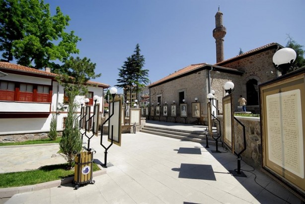 İstiklâl Marşımızın yazıldığı dergâh