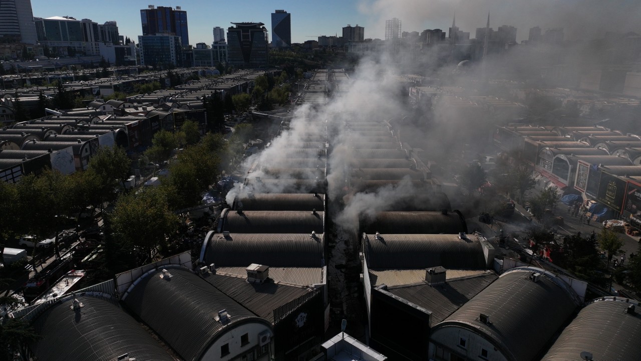 Foto - İSTOÇ'taki yangından feci görüntüler
