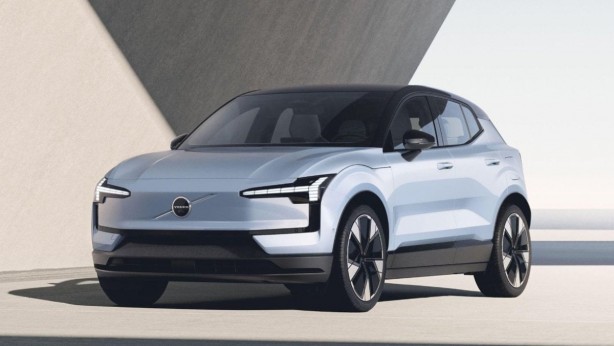 "İsveç tankı" olarak biliniyor! Türkiye'ye Volvo müjdesi az önce geldi! Hem ucuz hem dört çeker… Bu fırsat kaçmaz