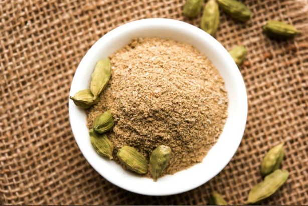 Foto - İsveç’te çatır çatır yeniyor! Türkiye’de esamesi yok… Maden ocağı gibi besin yararları bitmiyor