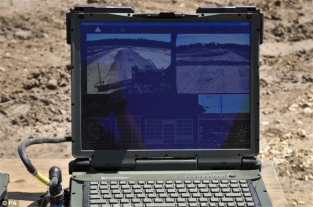 Foto - İsviçre çakısı gibi tank!