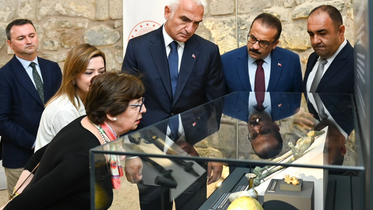 Foto - İsviçre’den Türkiye’ye tarihi iade: 7 eser Bodrum Kalesi’nde sergilenecek...