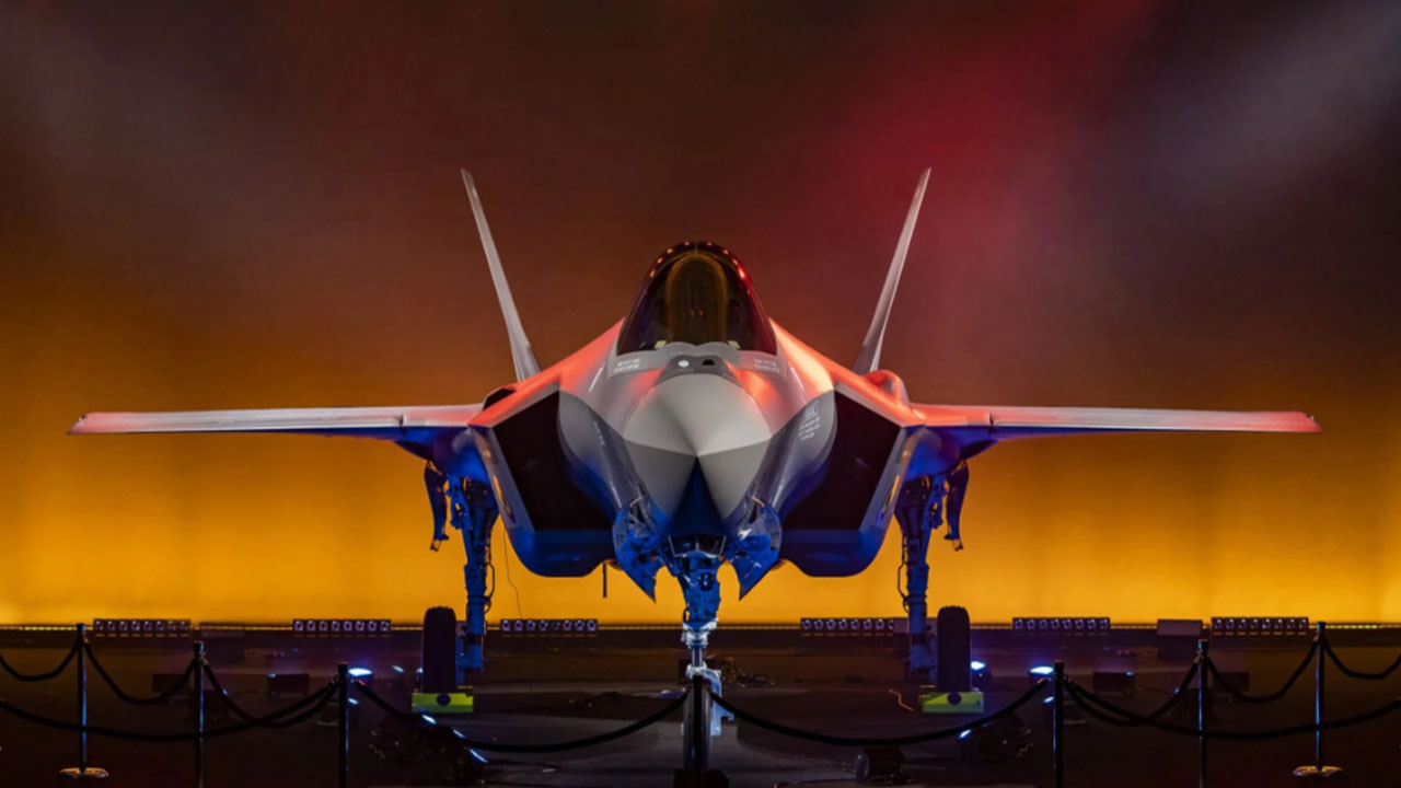 İsviçreliler olan biten karşısında şaşkın: Türkler o şirketi F-35 pogramına dönmek içina almadı