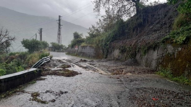 Foto - İtalya’da şiddetli yağış