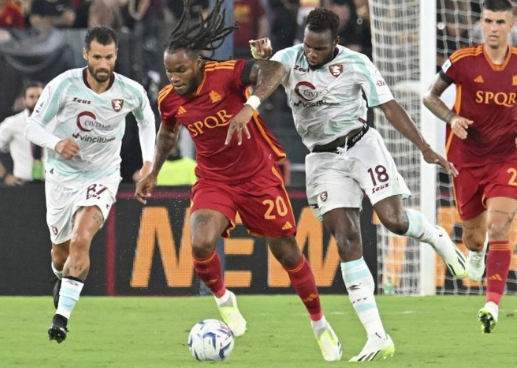 İtalyanlar flaş gelişmeyi 'geliyor' diyerek Türkiye'ye duyurdu: Taraftarı çıldırtacak olay transfer... Gedson'u şimdi izleyin işte!