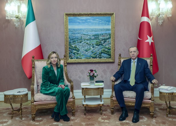 İtalyanlar görüşmenin perde arkasını yazdı! Meloni Erdoğan'dan yardım istedi