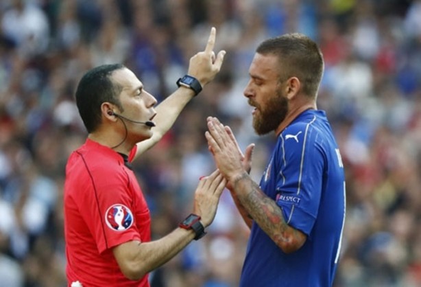 Foto - İtalyanlar'dan Cüneyt Çakır'a ağır sözler!