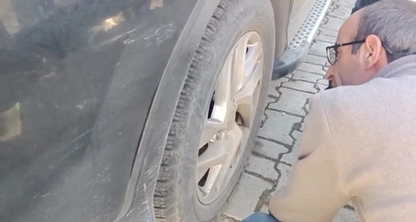 Foto - İtfaiye ekipleri seferber oldu! Yaramaz kedi bakın nereye saklanmış