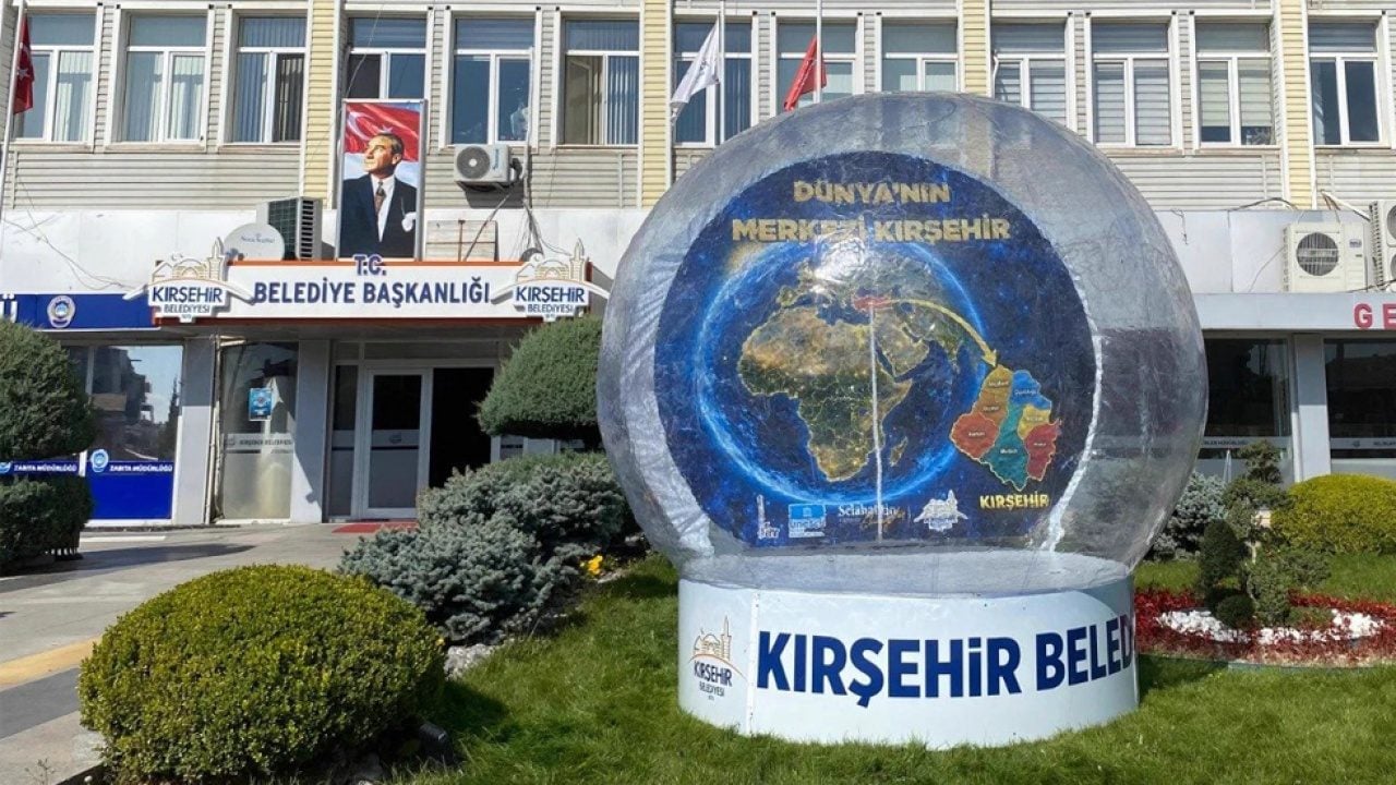 Foto - İtiraf var çözüm yok! CHP’li belediyeden vatandaşlara çamurlu su