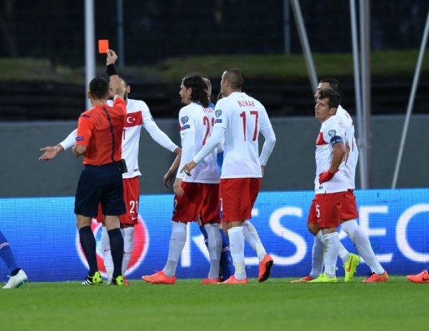 Foto - Ivan Bebek tam bir Türk düşmanı çıktı!