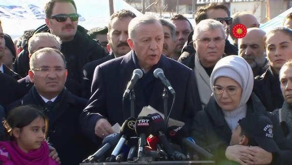 Foto - İyi dersin de emeklinin durumu ne olacak?