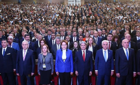 Foto - İYİ Parti 3'e bölündü! Bazıları 'Cumhur', bazıları 'CHP' diyor