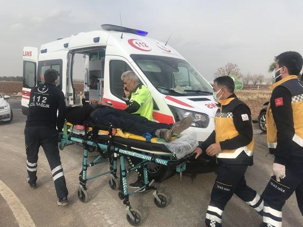 Foto - İYİ Parti konvoyunda kaza: Yaralılar var