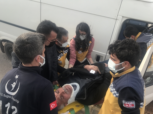 Foto - İYİ Parti konvoyunda kaza: Yaralılar var