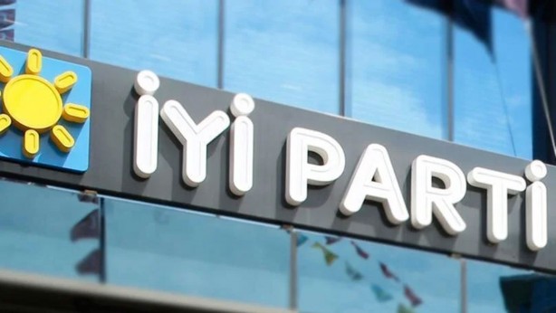 Foto - İYİ Parti’de büyük rezalet patlak verdi! O gelişmeyi duyan, kulaklarına inanamadı