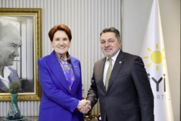 Foto - İYİ Parti'de şok istifa! Akşener düşüp bayılacak