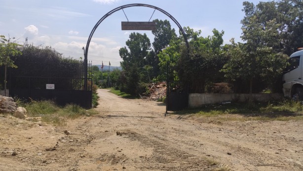Foto - İYİ Partili Türkkan'ın ortağı olduğu şirkete ait kaçak yapılar yıkıldı