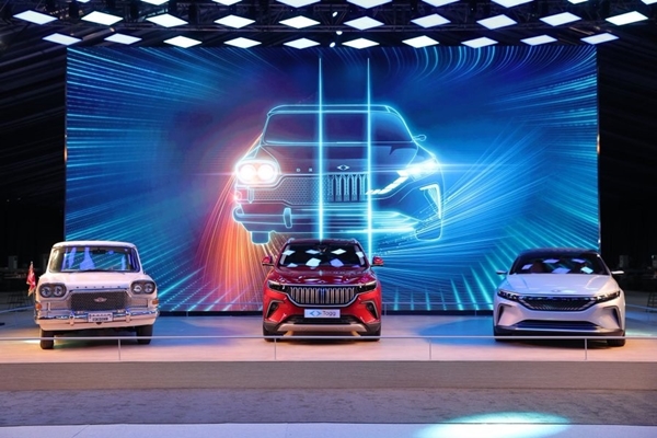 Foto - İYİ Partili Yavuz Ağıralioğlu'ndan TOGG mesajı