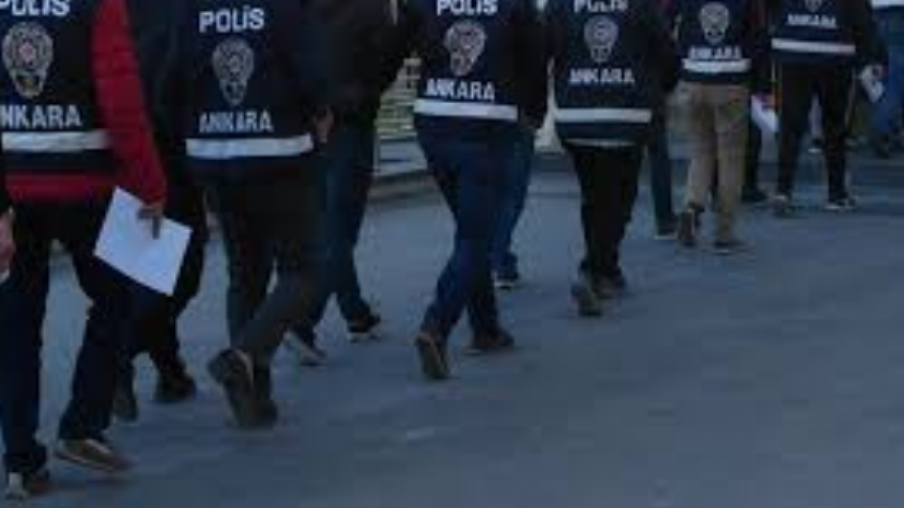 Foto - İzler eşeğe ait ama akıl Fadime’nin… Murat Kapki’nin (F)adimesi kim?