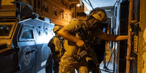 İzmir, Antalya, Kocaeli ve Konya! Terör örgütü PKK'ya ağır darbe